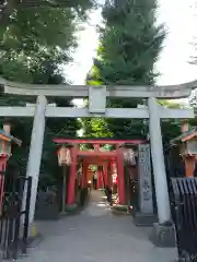 花園稲荷神社の鳥居