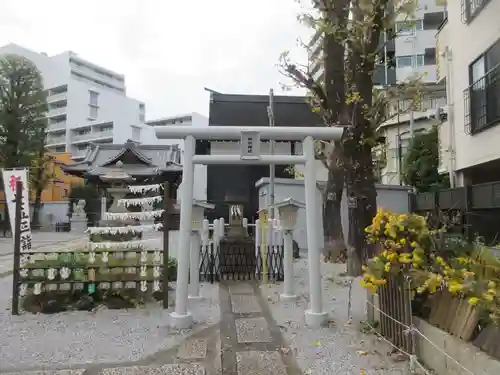 高田氷川神社(東京都)