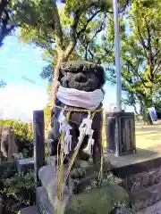 四山神社の狛犬