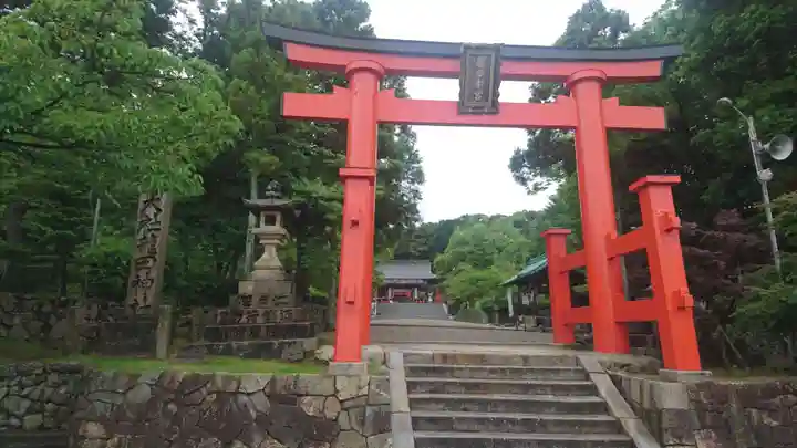 龍田大社の鳥居