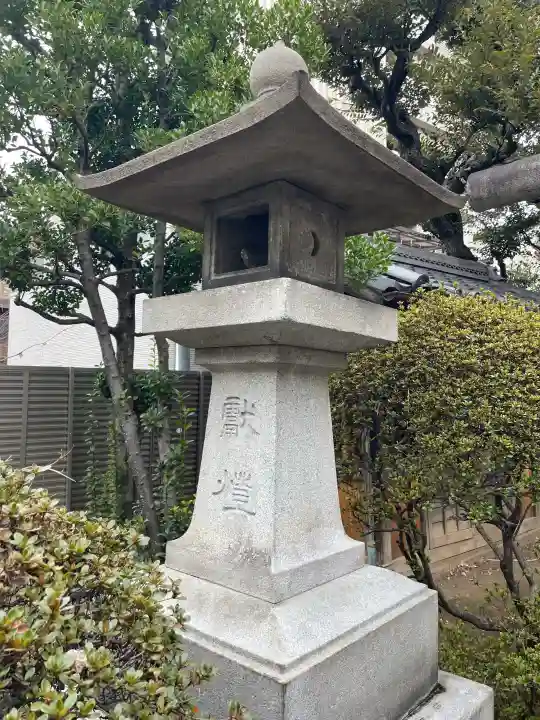 靍護稲荷神社の{uncategorized: "未分類", other: "その他", undefined: "問題あり", building: "その他建物", grave: "お墓", sacred_gate: "鳥居", guardian: "狛犬", statue: "像", buddha: "仏像", history: "歴史", nature: "自然", garden: "庭園", animal: "動物", pagoda: "塔", temizu: "手水舎", mountain_gate: "山門・神門", sanctuary: "本殿・本堂", subordinate: "末社・摂社", art: "芸術", scenery: "景色", jizo: "地蔵", ema: "絵馬", goshuin: "御朱印", omikuji: "おみくじ", items: "授与品その他", amulet: "お守り", goshuincho: "御朱印帳", eats: "食事", festival: "お祭り", votive_dance: "神楽", shichigosan: "七五三参", wedding: "結婚式", experience: "体験その他", initially: "初詣", around: "周辺", anti_infection: "感染症対策"}