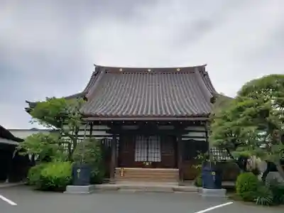 理性寺の本殿・本堂