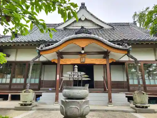 宝塔寺の本殿・本堂