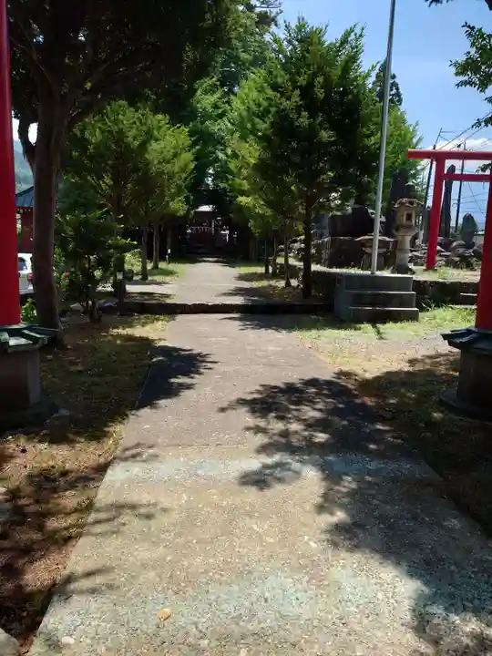 北東本宮小室浅間神社(山梨県)