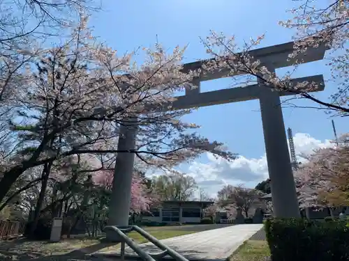 足羽山招魂社の鳥居