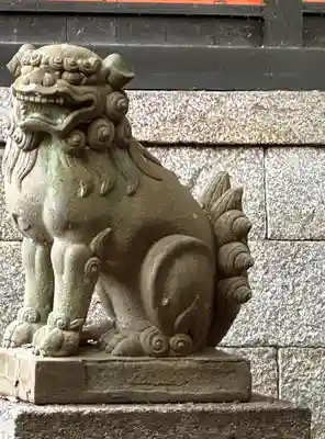 三十八社神社の狛犬