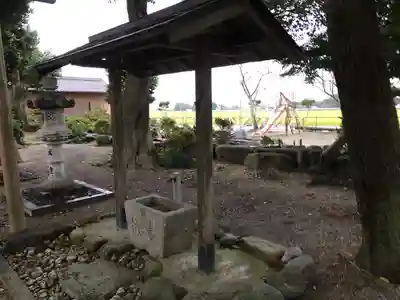 畠田神社の手水舎