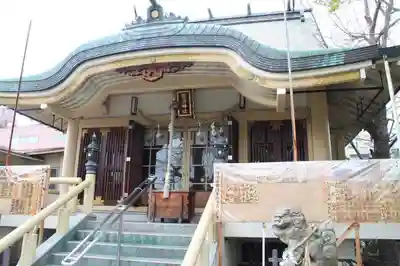 諏訪神社の本殿・本堂