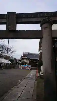 諏訪若御子神社の鳥居