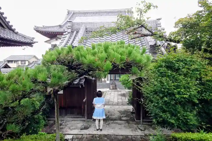 深妙寺の山門・神門