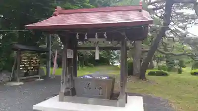 月岡神社の手水舎