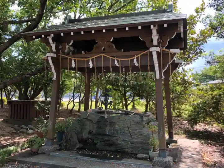 徳島県護國神社の手水舎
