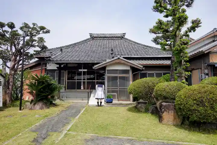 義眞寺の本殿・本堂