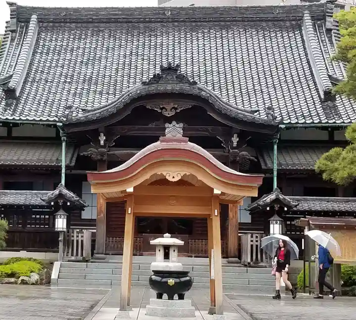 泉岳寺の本殿・本堂