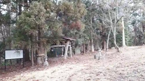 大石神社の建物その他