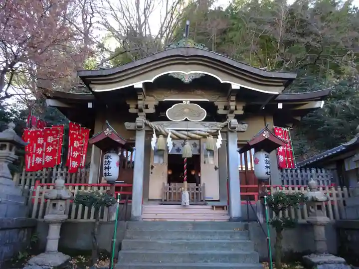石川町諏訪神社の本殿・本堂