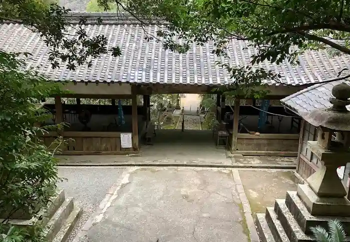 信達神社の建物その他