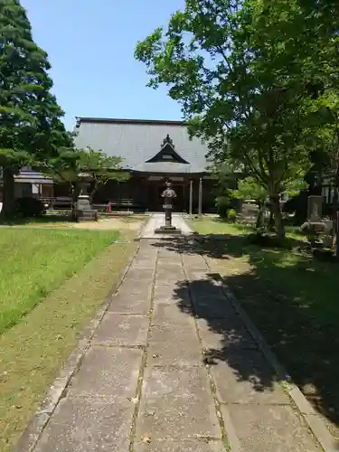 雲照寺の本殿