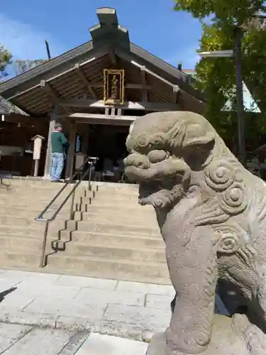 天津神明宮の狛犬