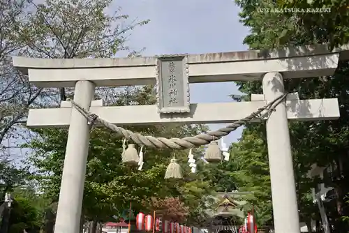 鎮守氷川神社の鳥居