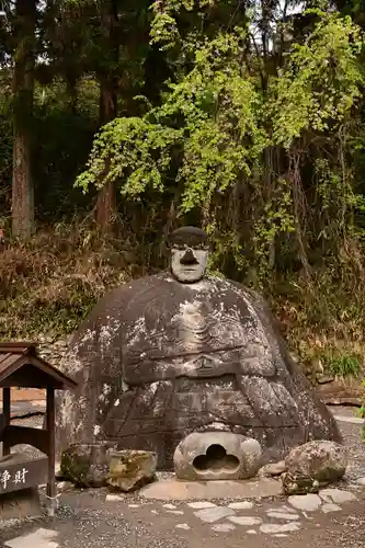 諏訪大社下社春宮(長野県)