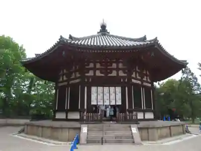 興福寺 北円堂の末社・摂社