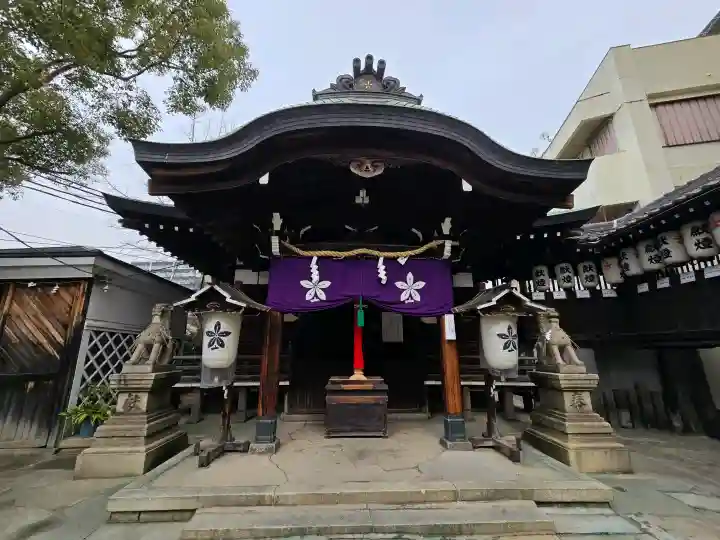 比賣許曾神社の{uncategorized: "未分類", other: "その他", undefined: "問題あり", building: "その他建物", grave: "お墓", sacred_gate: "鳥居", guardian: "狛犬", statue: "像", buddha: "仏像", history: "歴史", nature: "自然", garden: "庭園", animal: "動物", pagoda: "塔", temizu: "手水舎", mountain_gate: "山門・神門", sanctuary: "本殿・本堂", subordinate: "末社・摂社", art: "芸術", scenery: "景色", jizo: "地蔵", ema: "絵馬", goshuin: "御朱印", omikuji: "おみくじ", items: "授与品その他", amulet: "お守り", goshuincho: "御朱印帳", eats: "食事", festival: "お祭り", votive_dance: "神楽", shichigosan: "七五三参", wedding: "結婚式", experience: "体験その他", initially: "初詣", around: "周辺", anti_infection: "感染症対策"}