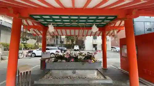 生田神社の{uncategorized: "未分類", other: "その他", undefined: "問題あり", building: "その他建物", grave: "お墓", sacred_gate: "鳥居", guardian: "狛犬", statue: "像", buddha: "仏像", history: "歴史", nature: "自然", garden: "庭園", animal: "動物", pagoda: "塔", temizu: "手水舎", mountain_gate: "山門・神門", sanctuary: "本殿・本堂", subordinate: "末社・摂社", art: "芸術", scenery: "景色", jizo: "地蔵", ema: "絵馬", goshuin: "御朱印", omikuji: "おみくじ", items: "授与品その他", amulet: "お守り", goshuincho: "御朱印帳", eats: "食事", festival: "お祭り", votive_dance: "神楽", shichigosan: "七五三参", wedding: "結婚式", experience: "体験その他", initially: "初詣", around: "周辺", anti_infection: "感染症対策"}