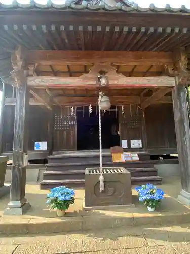 伏木香取神社の本殿・本堂