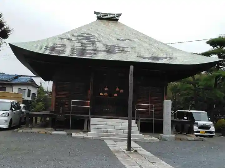 西蓮寺の本殿・本堂