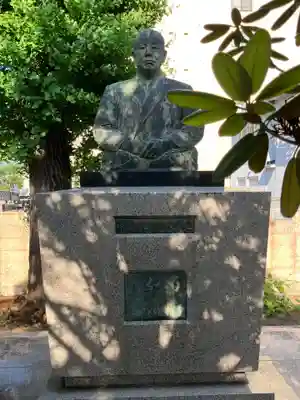 本願寺帯広別院の像