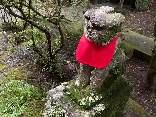 駒形神社（箱根神社摂社）の狛犬