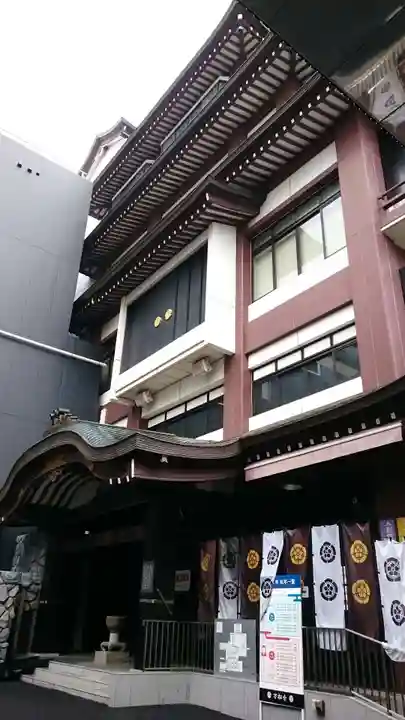 万松寺の本殿・本堂