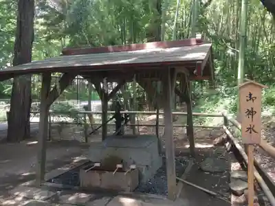 下総国三山　二宮神社の手水舎