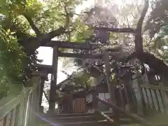 伊勢山皇大神宮の鳥居