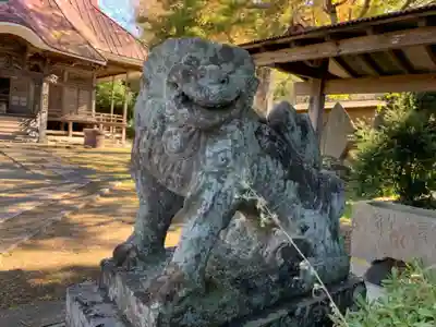 西蓮寺の狛犬