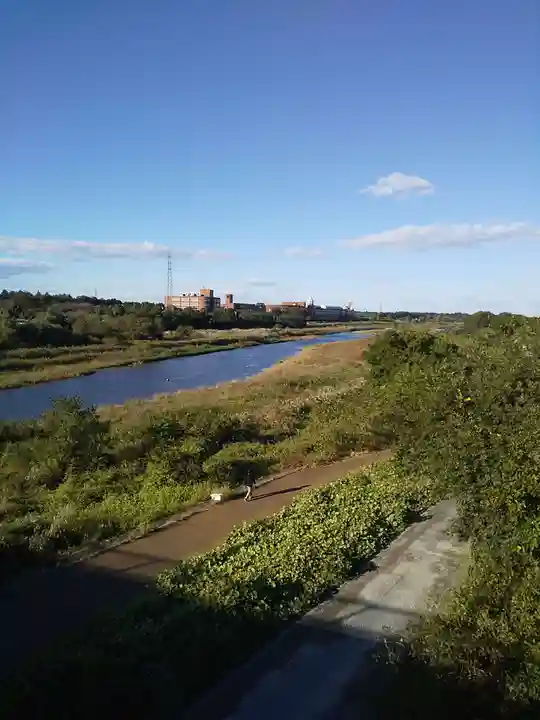 梅宮神社の周辺