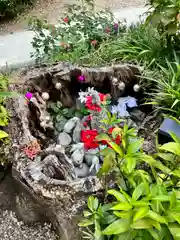 三輪神社の庭園