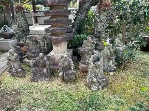 安南寺の{uncategorized: "未分類", other: "その他", undefined: "問題あり", building: "その他建物", grave: "お墓", sacred_gate: "鳥居", guardian: "狛犬", statue: "像", buddha: "仏像", history: "歴史", nature: "自然", garden: "庭園", animal: "動物", pagoda: "塔", temizu: "手水舎", mountain_gate: "山門・神門", sanctuary: "本殿・本堂", subordinate: "末社・摂社", art: "芸術", scenery: "景色", jizo: "地蔵", ema: "絵馬", goshuin: "御朱印", omikuji: "おみくじ", items: "授与品その他", amulet: "お守り", goshuincho: "御朱印帳", eats: "食事", festival: "お祭り", votive_dance: "神楽", shichigosan: "七五三参", wedding: "結婚式", experience: "体験その他", initially: "初詣", around: "周辺", anti_infection: "感染症対策"}