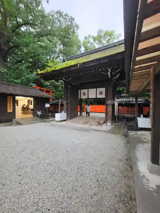 河合神社(鴨川合坐小社宅神社)の山門・神門