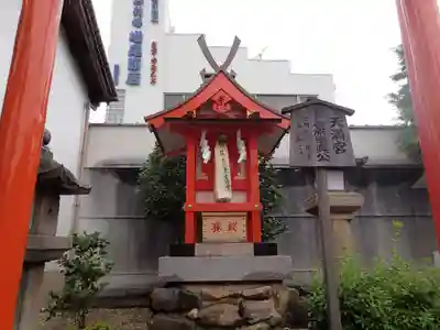 崇道天皇社の末社・摂社