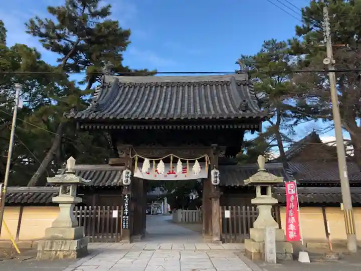 高砂神社の山門・神門