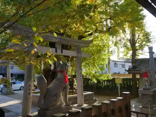 飛木稲荷神社の鳥居