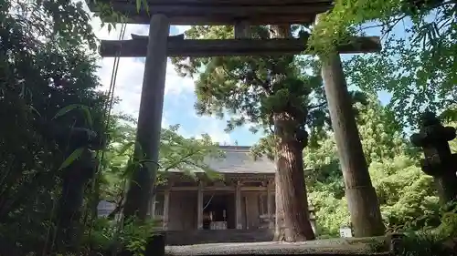 鳥海山大物忌神社吹浦口ノ宮の鳥居