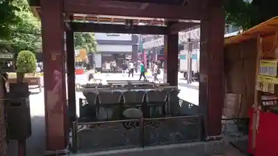 とげぬき地蔵尊 高岩寺の手水舎