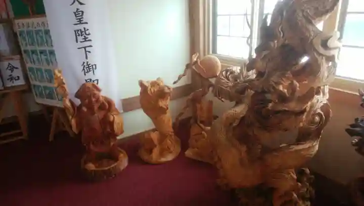 下川神社の芸術