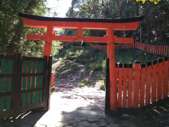 神倉神社(熊野速玉大社摂社)(和歌山県)