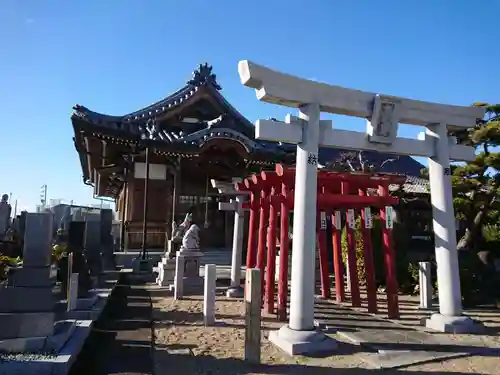 久岑寺の鳥居