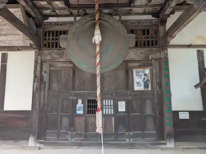 成身院 百体観音堂(さざえ堂)(埼玉県)