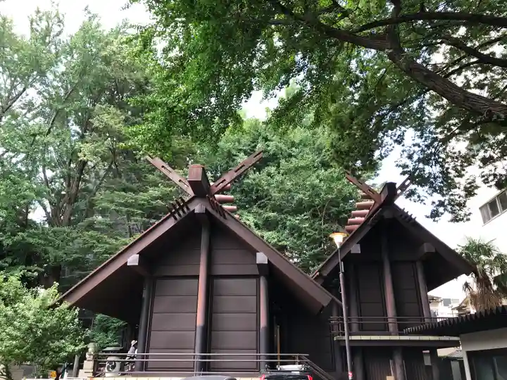 高円寺氷川神社の本殿・本堂